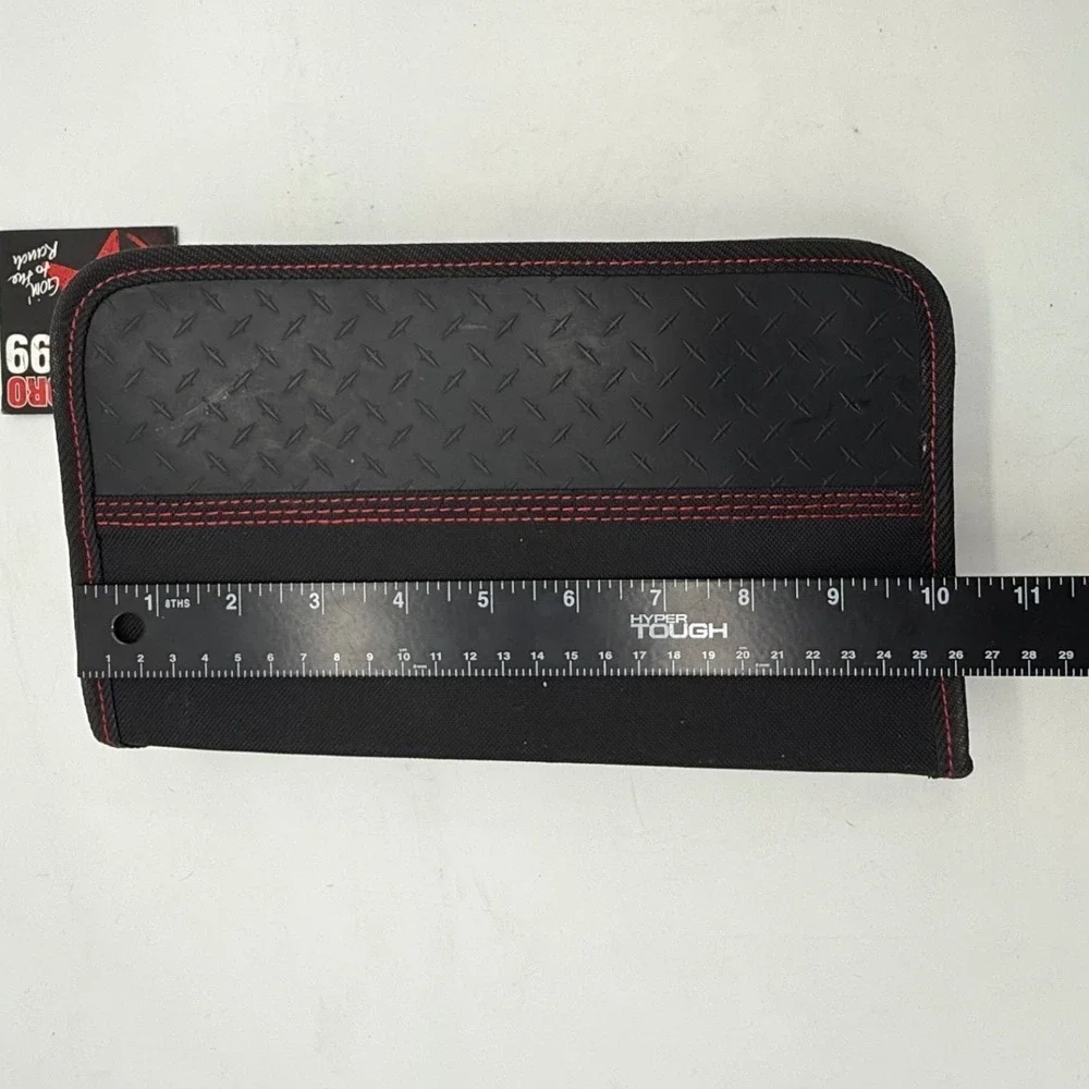 Vtg Marlboro Gear 99 unopened poker chips Zippered Organizer  Case‎ no cards